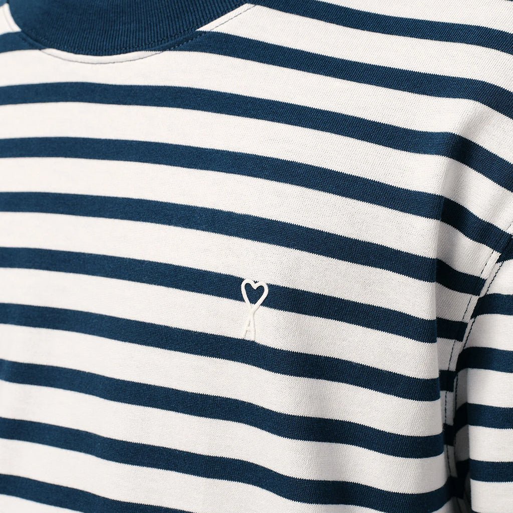 [Ami Paris] Short Sleeves Boxy Fit Mariniere T-Shirt With Ami De Coeur Patch